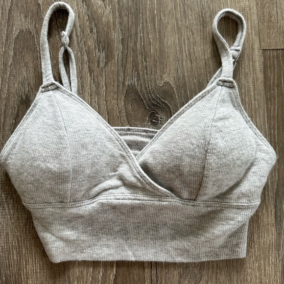 Size XS- Gilly Hicks by Hollister bralette-heather gray - Picture 2 of 5